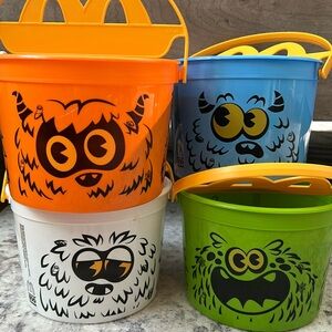 McDonald’s 2024 Boo Buckets